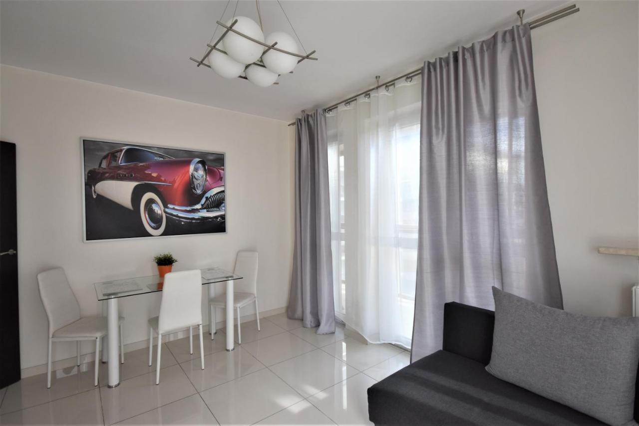 Senator Warsaw Apartments Екстериор снимка