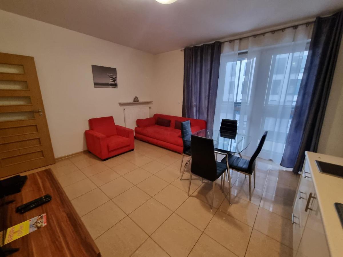 Senator Warsaw Apartments Екстериор снимка