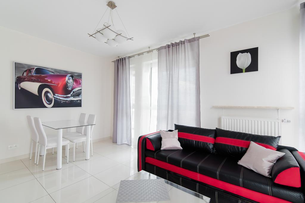 Senator Warsaw Apartments Екстериор снимка