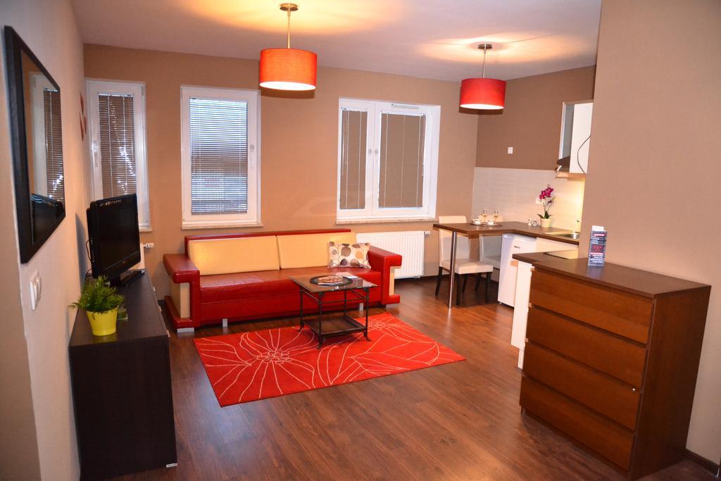 Senator Warsaw Apartments Екстериор снимка