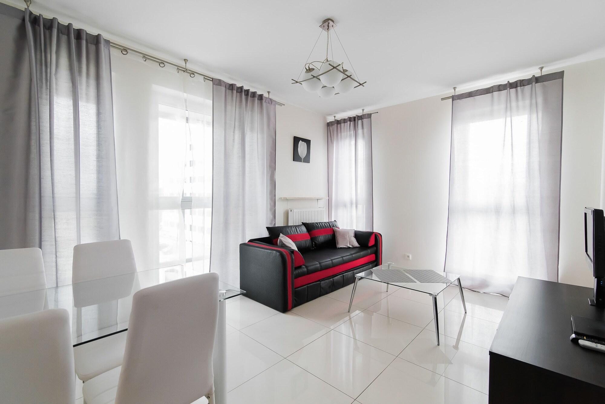 Senator Warsaw Apartments Екстериор снимка