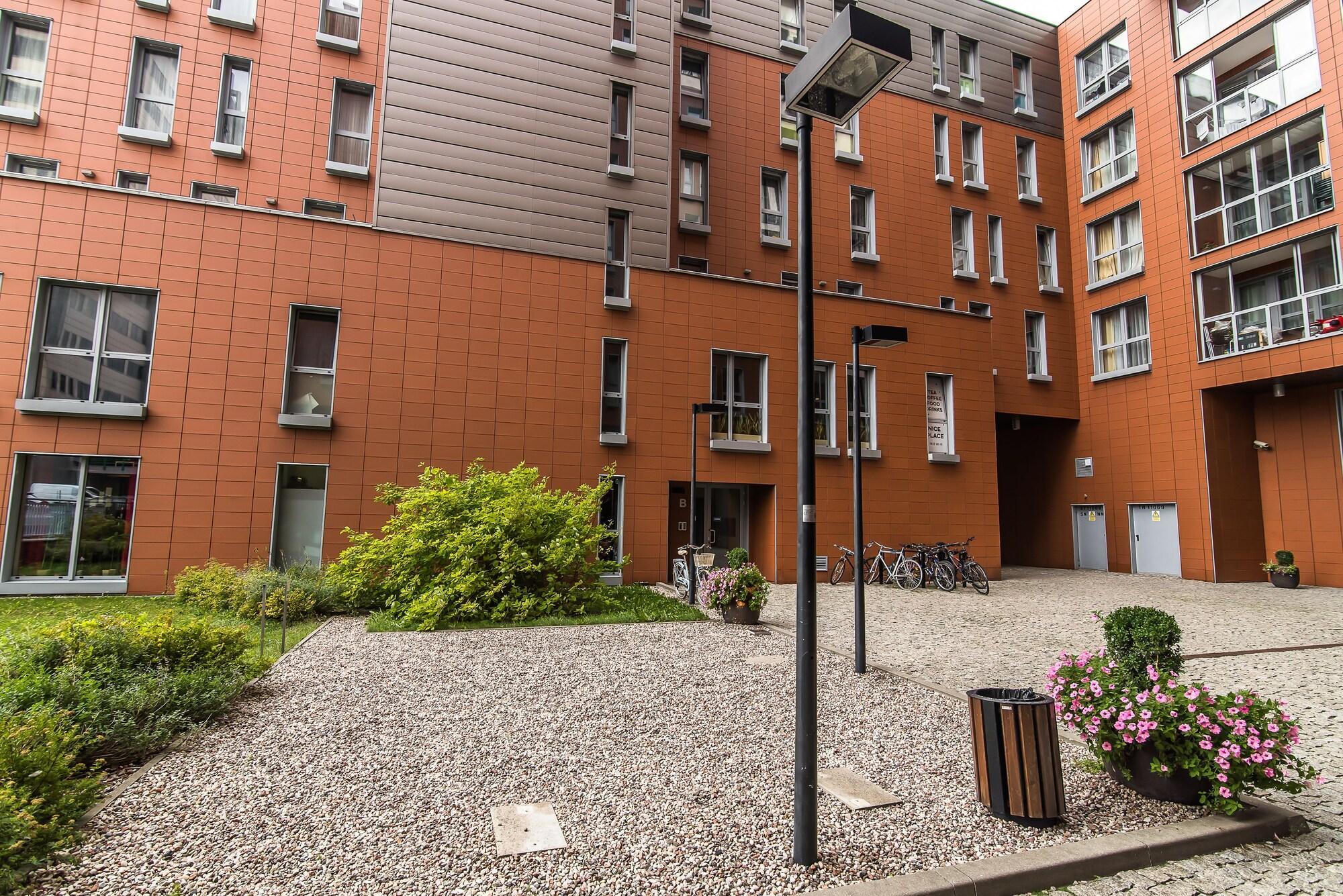 Senator Warsaw Apartments Екстериор снимка