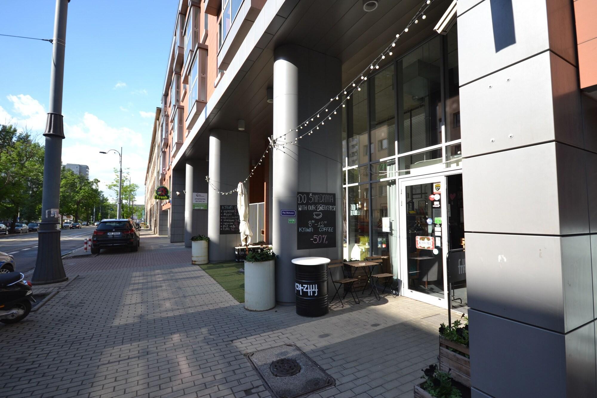 Senator Warsaw Apartments Екстериор снимка
