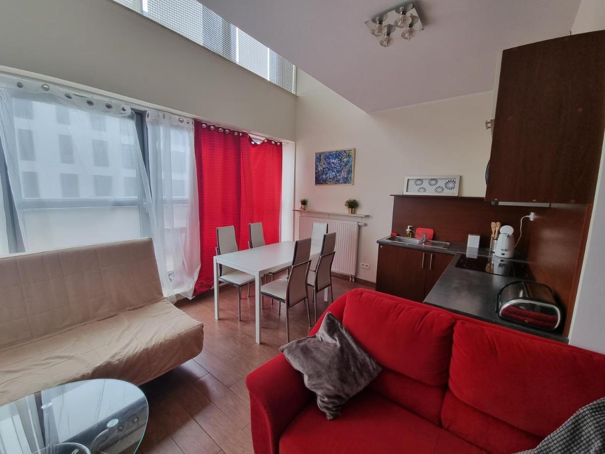 Senator Warsaw Apartments Екстериор снимка
