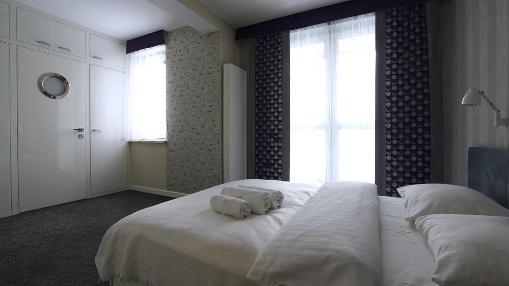 Senator Warsaw Apartments Екстериор снимка