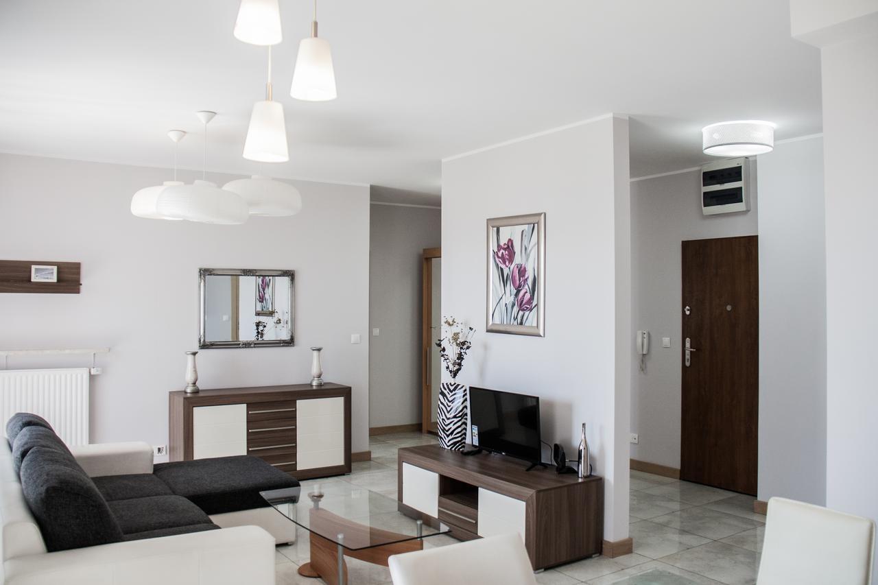 Senator Warsaw Apartments Екстериор снимка