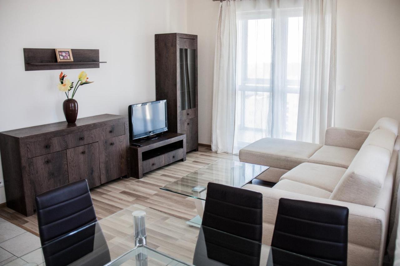 Senator Warsaw Apartments Екстериор снимка
